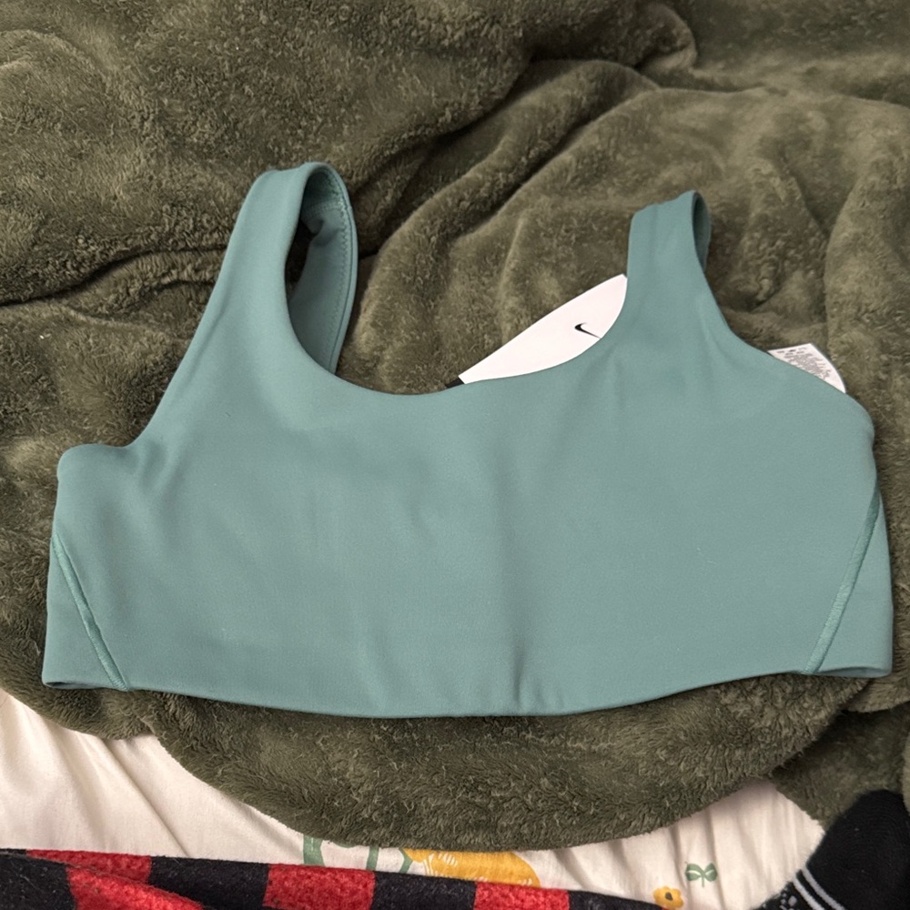 Nike Aqua Sports Top